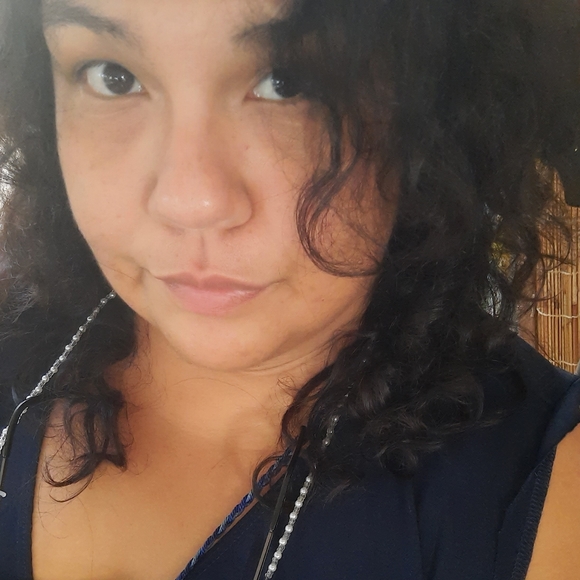 Meet your Posher, Sugarbiscuts! - Picture 1 of 7